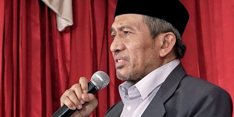 KH Ahsin Sakho: Jadi Ibu Bukan Halangan Hafalkan Al-Qur’an