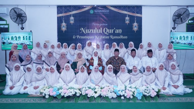 Pesantren Takhassus “IIQ Jakarta” Tutup Program Ramadan 1447 H dengan Peringatan Nuzulul Qur’an